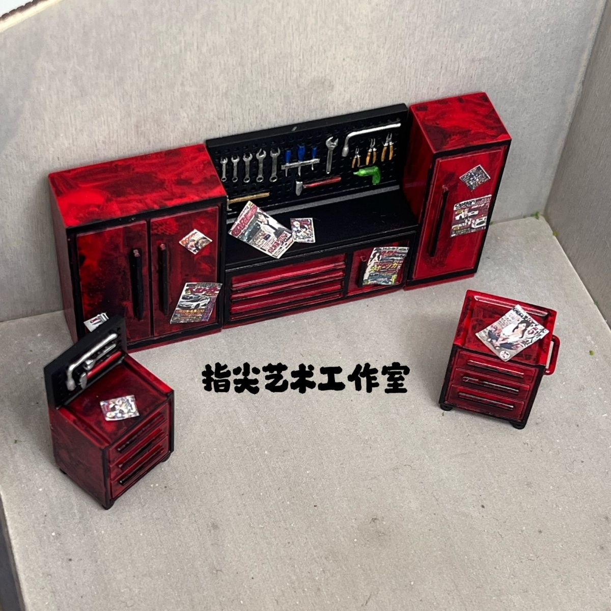 1/64 Maintenance Tool Cabinet  - Workshop Tools Background 评论和价格